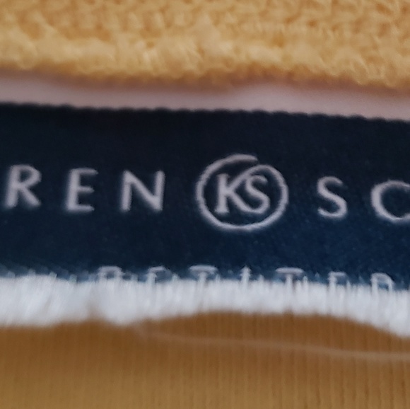 top - Picture 2 of 2